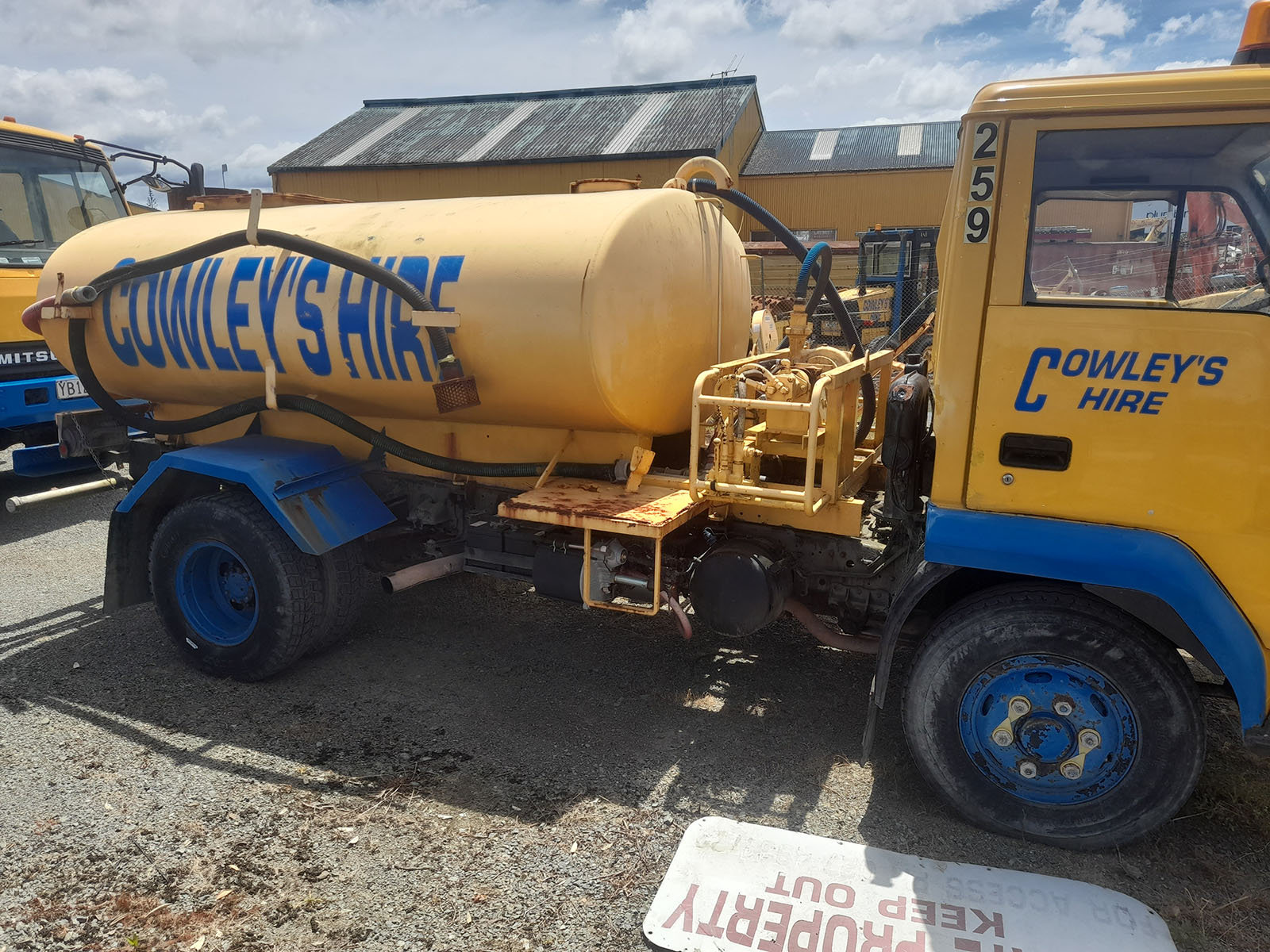 TRUCK WATER CART 3500 LITRES Hire Equipment Cowleys Hire